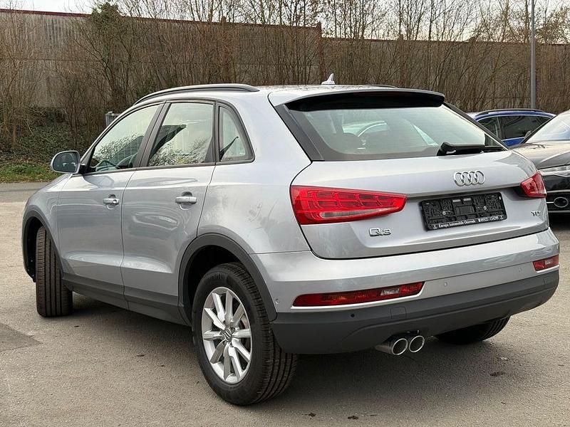 Gebraucht Audi Q3 Basis 150 PS (110 kW) 2015 Silber SUV