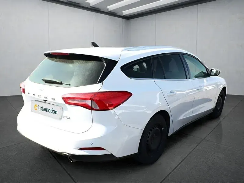 Gebraucht Ford Focus 125 PS (91 kW) 2022 Weiß Kombi