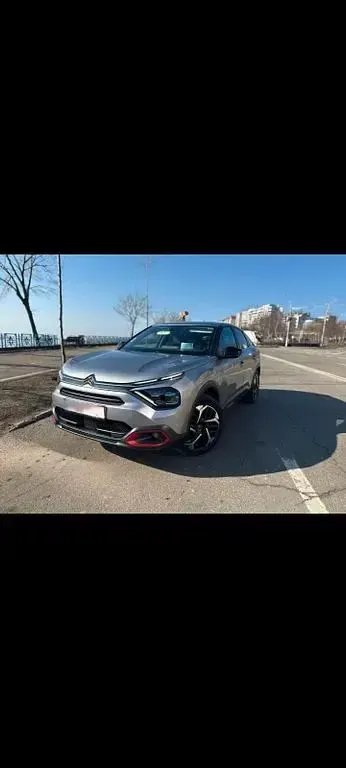 Gebraucht Citroën C4 Feel 131 PS (96 kW) 2021 Grau Limousine