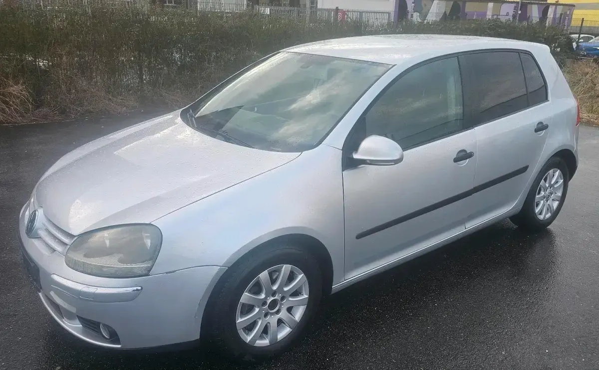Gebraucht VW Golf V 75 PS (55 kW) 2003 Grau Kleinwagen