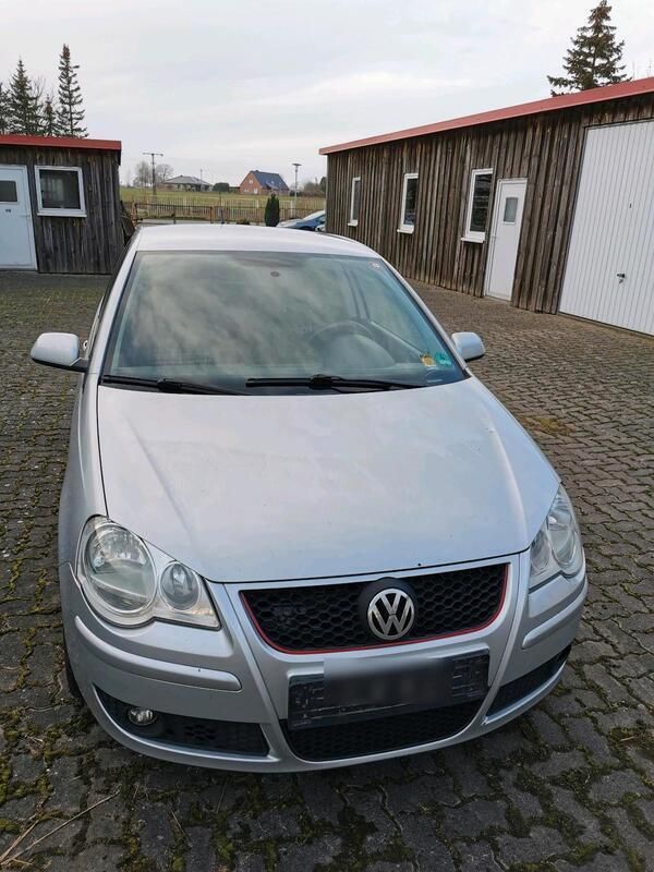 Silber Gebraucht 2008 VW Polo Kleinwagen | 2.000 € (Fairer Preis) - Bild 1/4