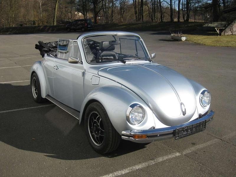 Silber Gebraucht 1977 VW Käfer Cabrio | 20.500 € - Bild 1/4
