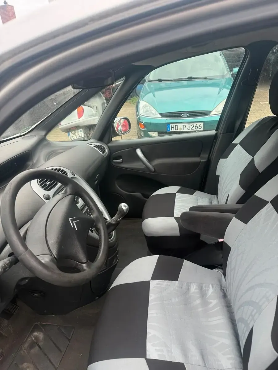 Gebraucht Citroën C3 106 PS (77 kW) 2008 Silber Van / Kleinbus