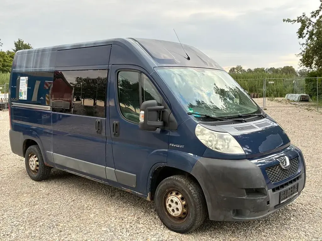 Gebraucht Peugeot Boxer 120 PS (88 kW) 2010 Blau Van
