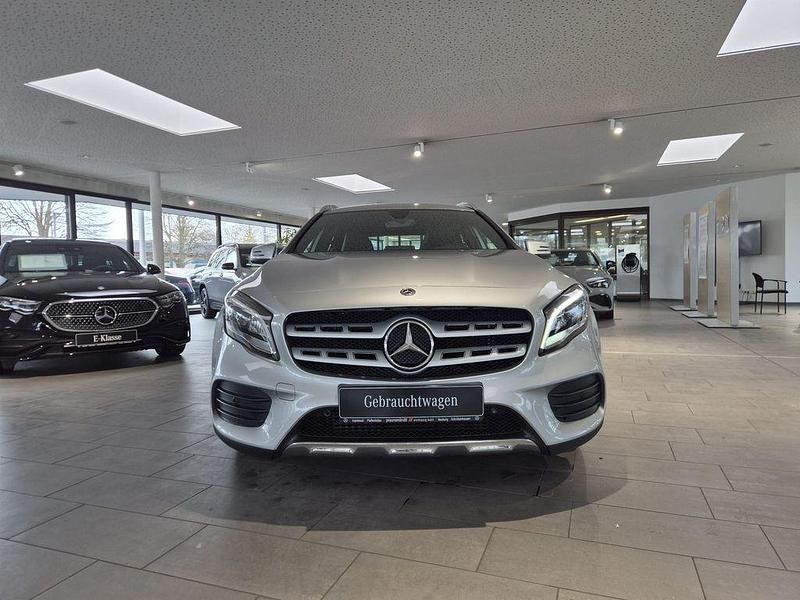 Gebraucht Mercedes GLA250 AMG 211 PS (155 kW) 2018 Silber SUV