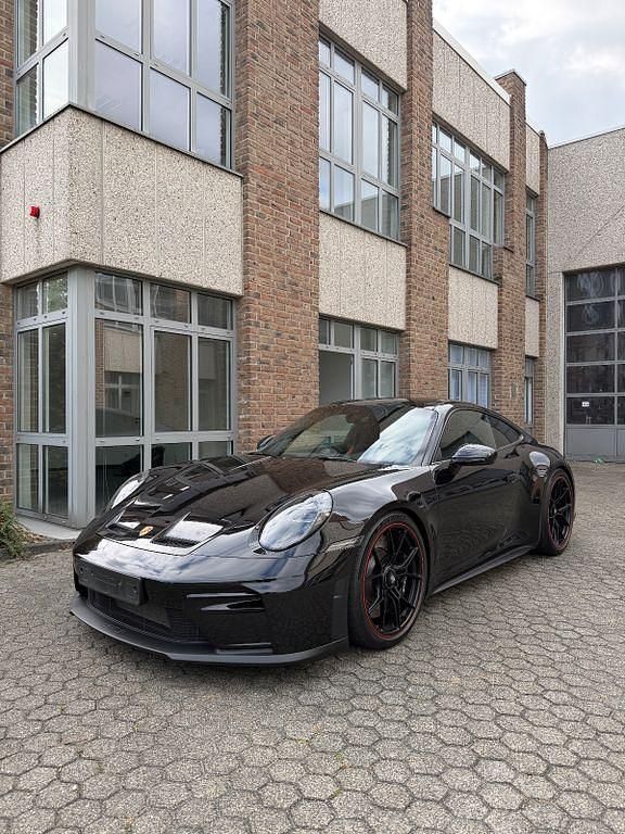 Schwarz Gebraucht 2025 Porsche 992 Chrono | 229.990 € - Bild 1/4