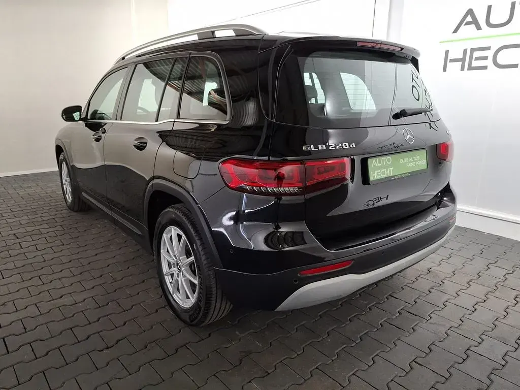 Gebraucht Mercedes GLB220 190 PS (139 kW) 2023 Nachtschwarz SUV