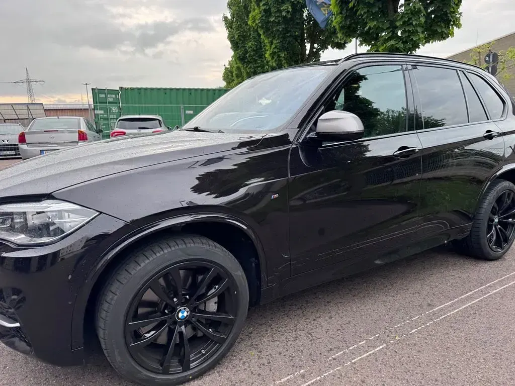 Gebraucht BMW X5 M50 Performance 381 PS (280 kW) 2018 Schwarz SUV