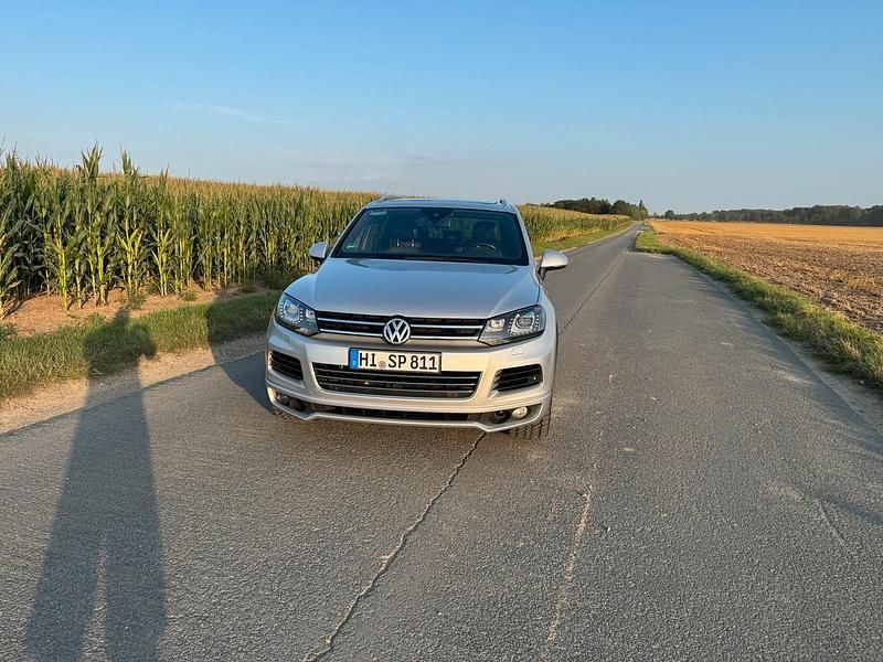 Silber Gebraucht 2012 VW Touareg R SUV | 14.000 € - Bild 1/4