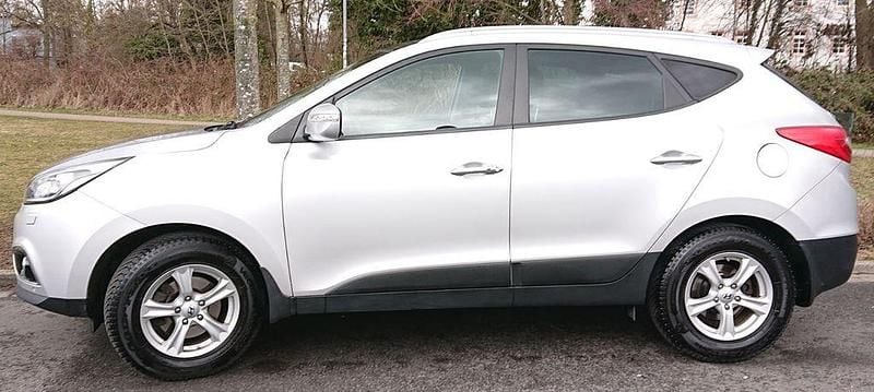 Gebraucht Hyundai ix35 Style 166 PS (122 kW) 2014 Silber SUV