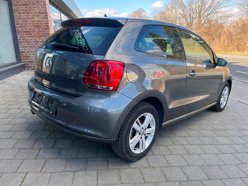 Gebraucht VW Polo Match 90 PS (66 kW) 2013 Grau Kleinwagen