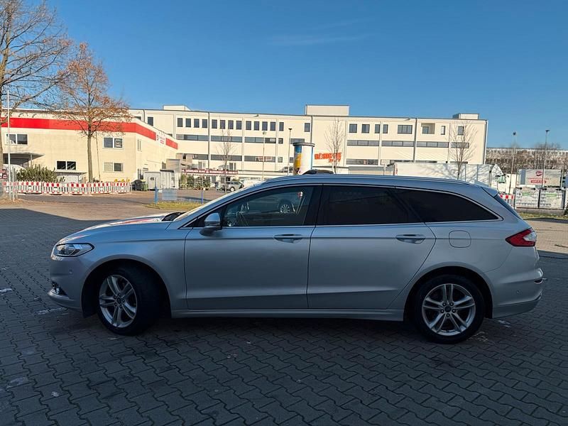 Gebraucht Ford Mondeo 147 PS (108 kW) 2014 Silber Kombi
