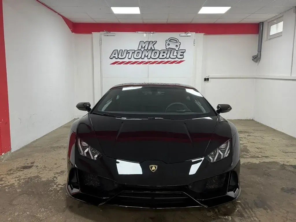 Second-hand Lamborghini Huracán 640 CP (470 kW) 2021 Negru
