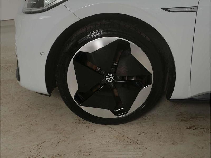 Gebraucht VW ID.3 Pro Performance 150 kW (204 PS) 2022 Weiss Kleinwagen