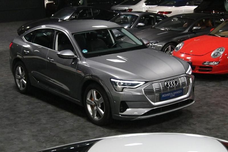 Gebraucht Audi e-tron Sportback Advanced 230 kW (313 PS) 2022 Taifungrau SUV