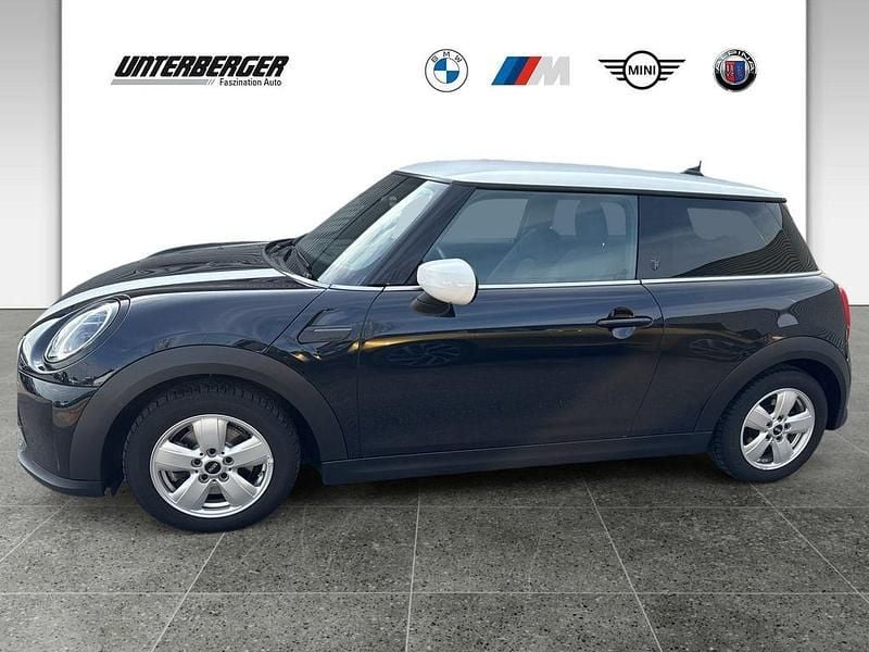 Gebraucht Mini Cooper 136 PS (100 kW) 2023 Blau Kleinwagen