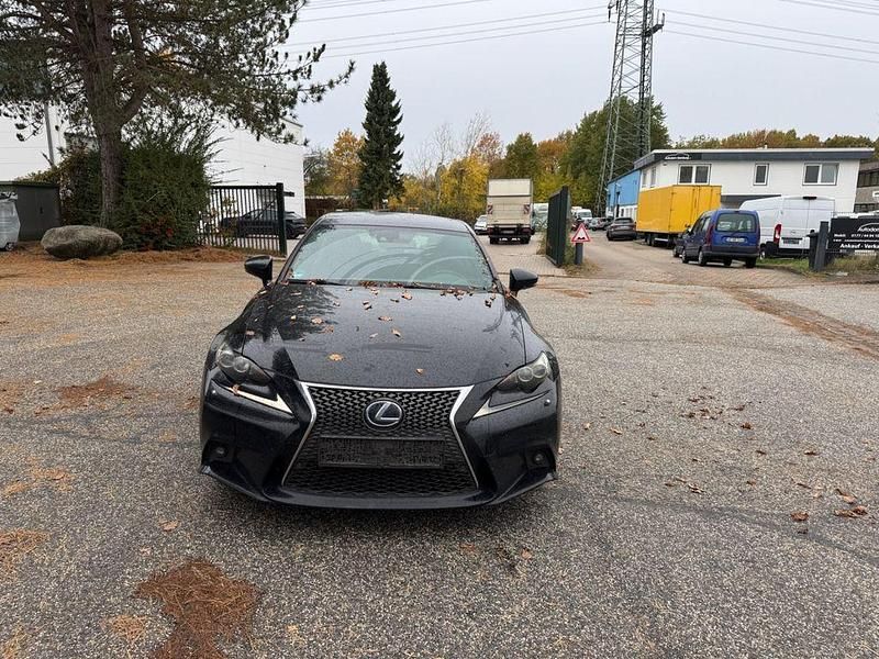 Schwarz Gebraucht 2014 Lexus IS300h Sport Line Limousine | 9.999 € (Etwas zu teuer) - Bild 1/4