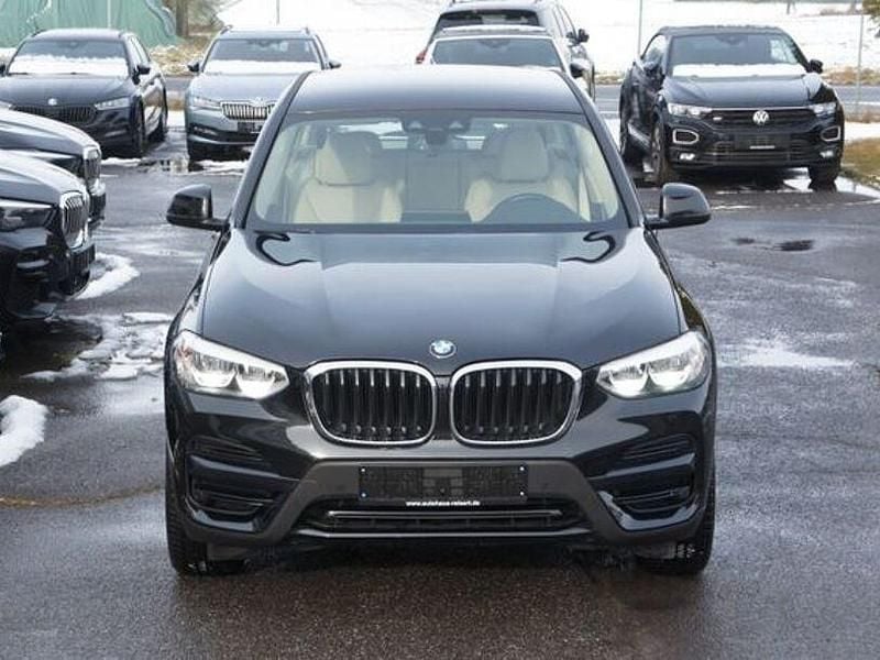 Second-hand BMW X3 Advantage 252 CP (185 kW) 2021 Negru SUV