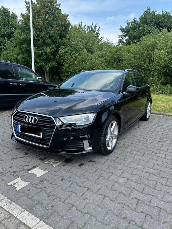 Schwarz Gebraucht 2019 Audi A3 Sport Limousine | 16.500 € (Guter Preis) - Bild 1/4