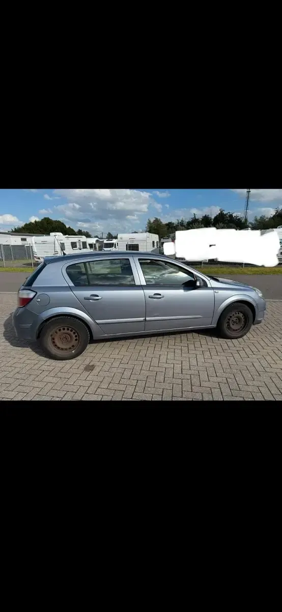 Gebraucht Opel Astra 105 PS (77 kW) 2005 Silber Kleinwagen