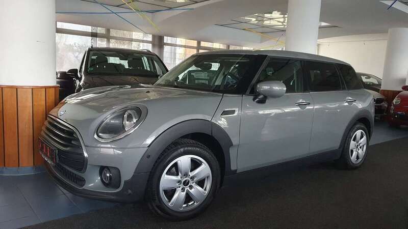 Grau Gebraucht 2019 Mini One Clubman Business Kombi | 9.990 € - Bild 1/4