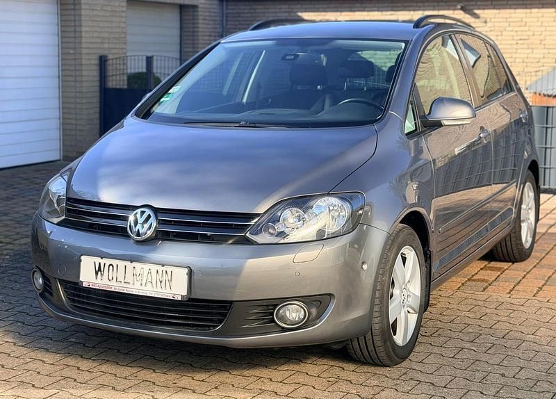 Gebraucht VW Golf VI Team 105 PS (77 kW) 2010 Grau Kleinwagen