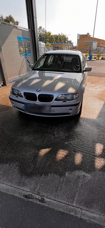 Gebraucht BMW 325 192 PS (141 kW) 2002 Silber Limousine