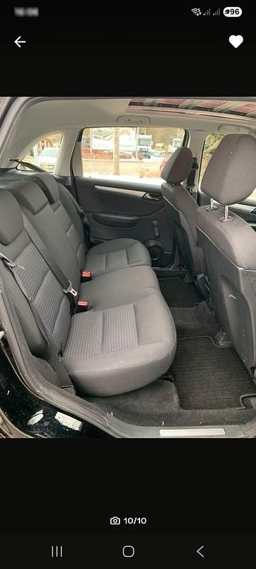 Gebraucht Mercedes 170 115 PS (84 kW) 2009 Schwarz Limousine