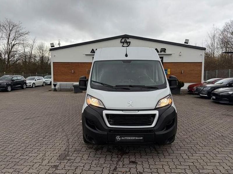 Gebraucht Peugeot Boxer 125 PS (91 kW) 2023 Weiss Van