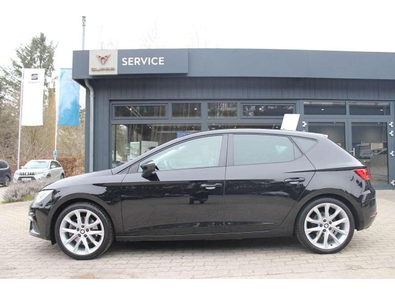 Gebraucht Seat Leon FR 179 PS (131 kW) 2017 Midnight schwarz Limousine