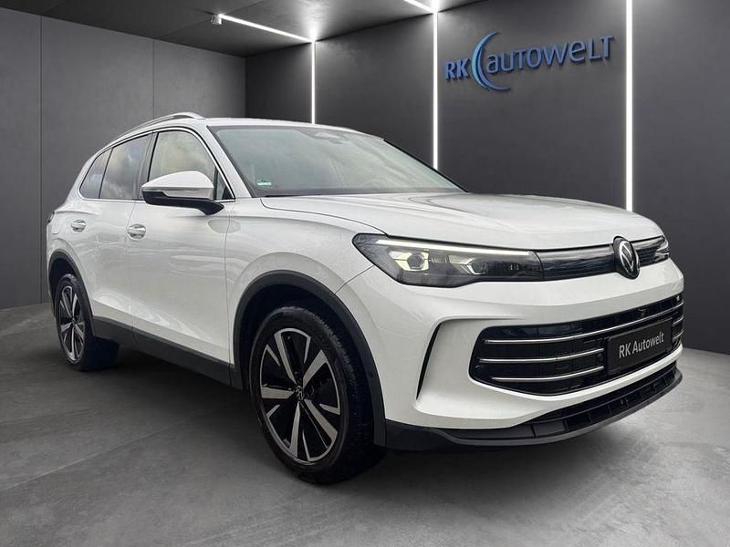 Gebraucht VW Tiguan Elegance 150 PS (110 kW) 2024 Weiss SUV