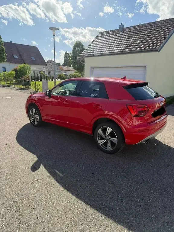 Gebraucht Audi Q2 150 PS (110 kW) 2016 Rot SUV