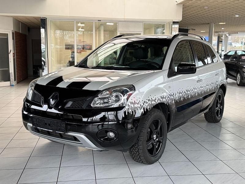 Weiss Gebraucht 2011 Renault Koleos Night&Day SUV | 9.800 € - Bild 1/4