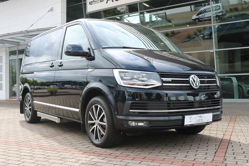Schwarz Gebraucht 2019 VW Multivan Business Van / Kleinbus | 54.500 € (Teuer) - Bild 1/4