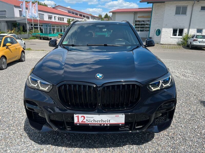 Schwarz Gebraucht 2022 BMW X5 M Sport SUV | 55.499 € - Bild 1/4