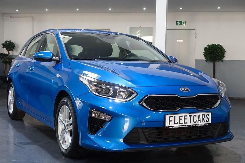 Gebraucht Kia Ceed Vision 99 PS (72 kW) 2019 Blau Kleinwagen