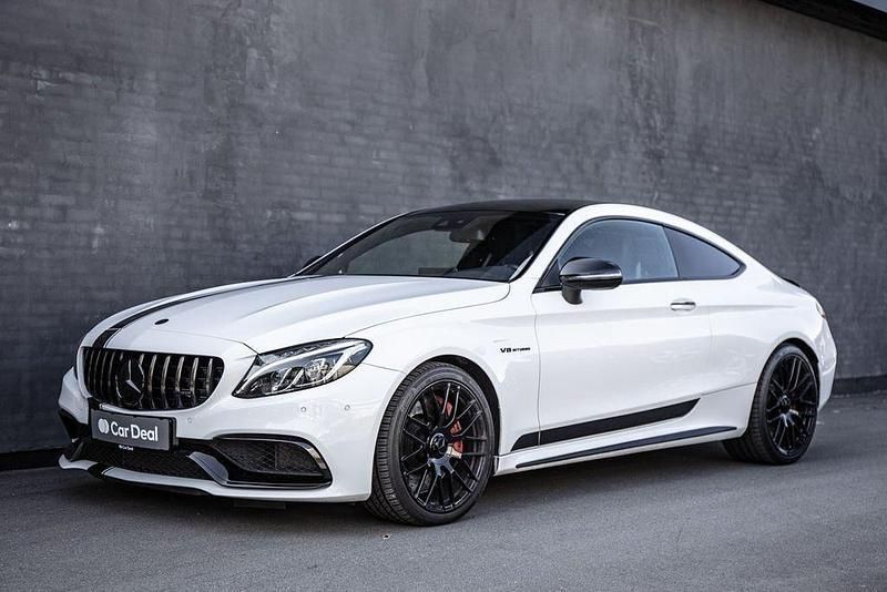 Weiß Gebraucht 2016 Mercedes C63S AMG AMG Coupé | 47.600 € - Bild 1/4