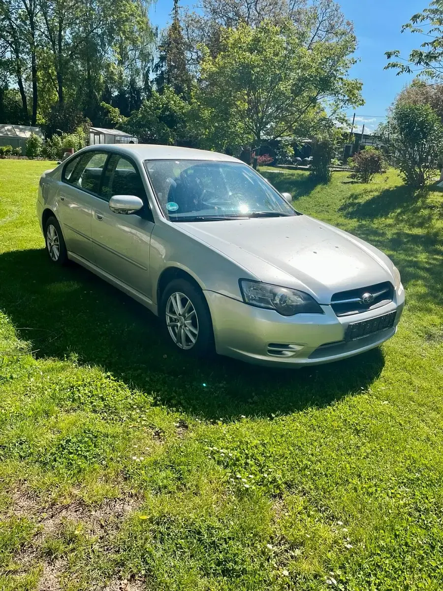 Gebraucht Subaru Legacy 137 PS (100 kW) 2005 Silber Limousine