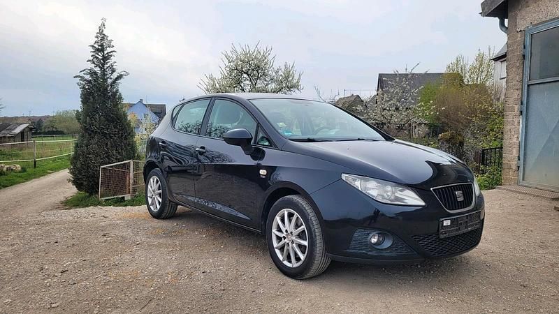 Usata Seat Ibiza 105 CV (77 kW) 2011 Nero Utilitaria