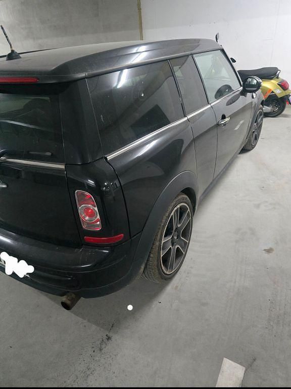 Schwarz Gebraucht 2011 Mini Cooper Clubman Kombi | 4.000 € (Fairer Preis) - Bild 1/4