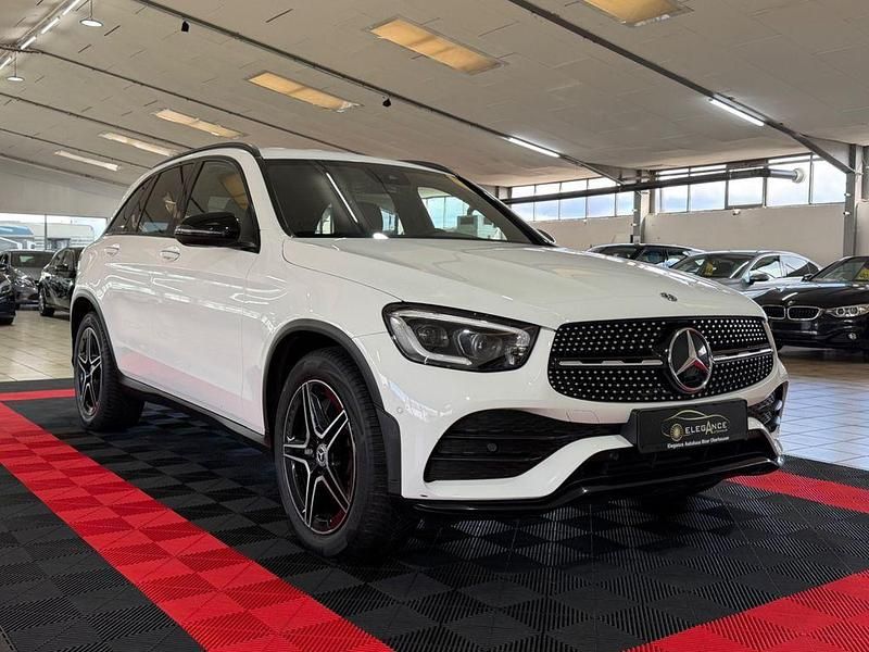 Gebraucht Mercedes GLC200 AMG line 197 PS (144 kW) 2019 Weiß SUV