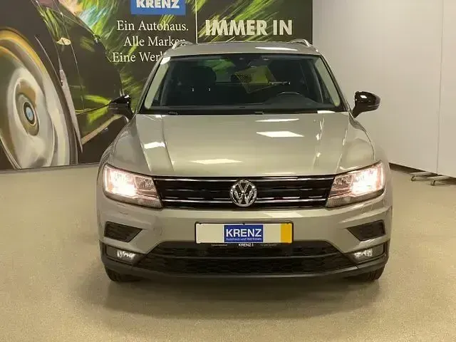 Gebraucht VW Tiguan Comfortline 150 PS (110 kW) 2019 Silber SUV
