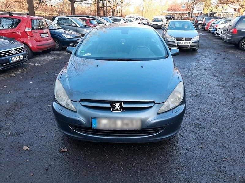 Grau Gebraucht 2005 Peugeot 307 Kleinwagen | 1.000 € (Fairer Preis) - Bild 1/4