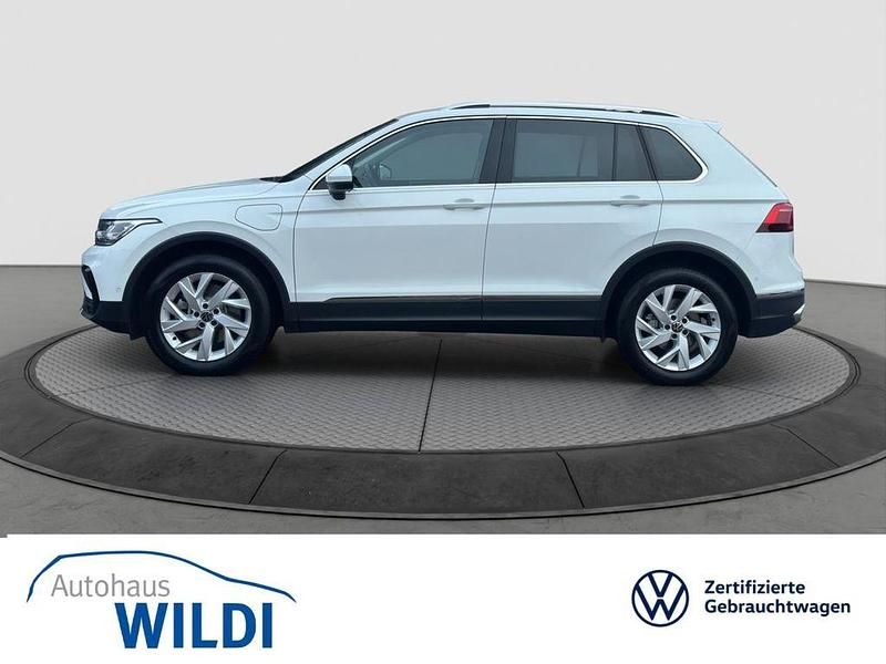 Gebraucht VW Tiguan Elegance 150 PS (110 kW) 2022 Weiß SUV