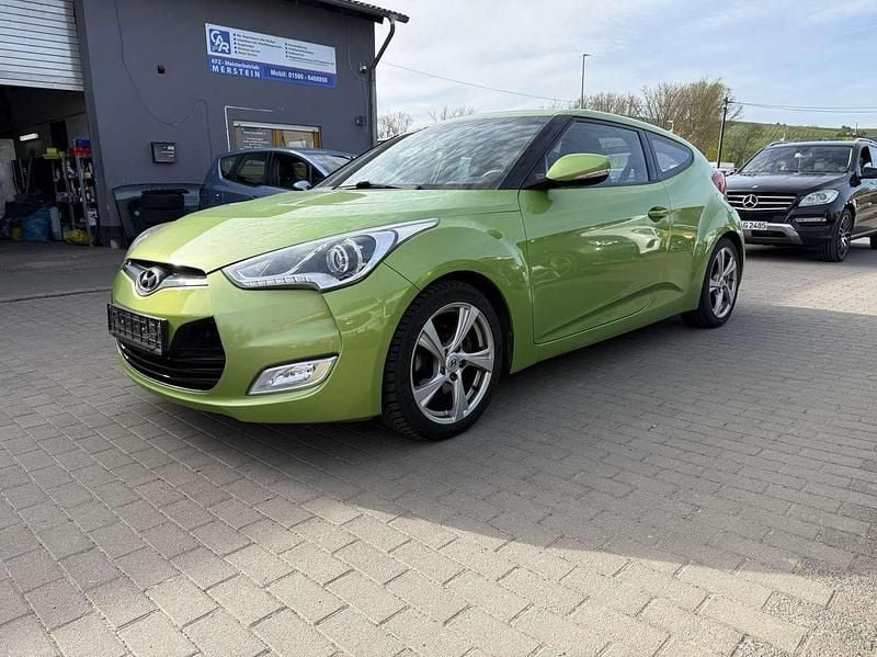 Gebraucht Hyundai Veloster Premium 140 PS (102 kW) 2011 Grün Kleinwagen
