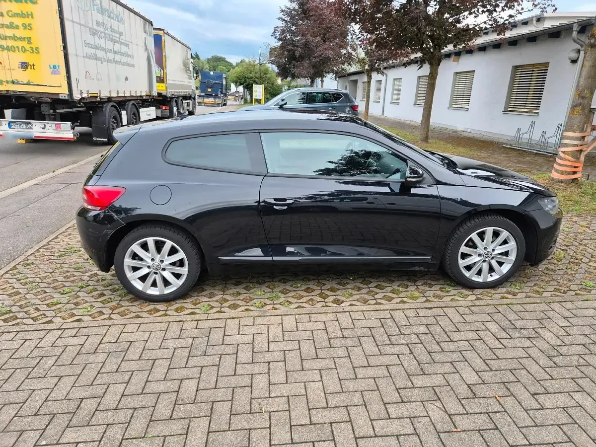 Gebraucht VW Scirocco 160 PS (117 kW) 2009 Schwarz Coupé
