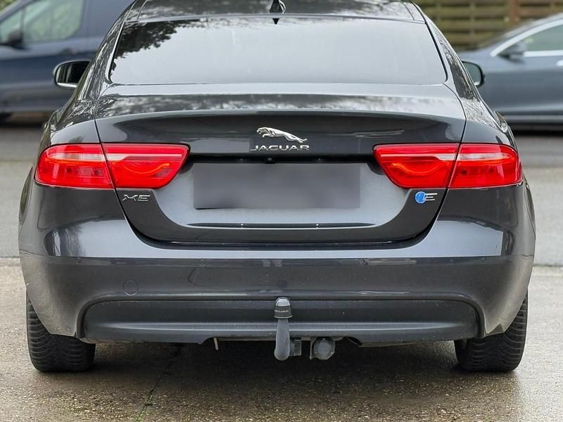 Gebraucht Jaguar XE 163 PS (119 kW) 2019 Limousine