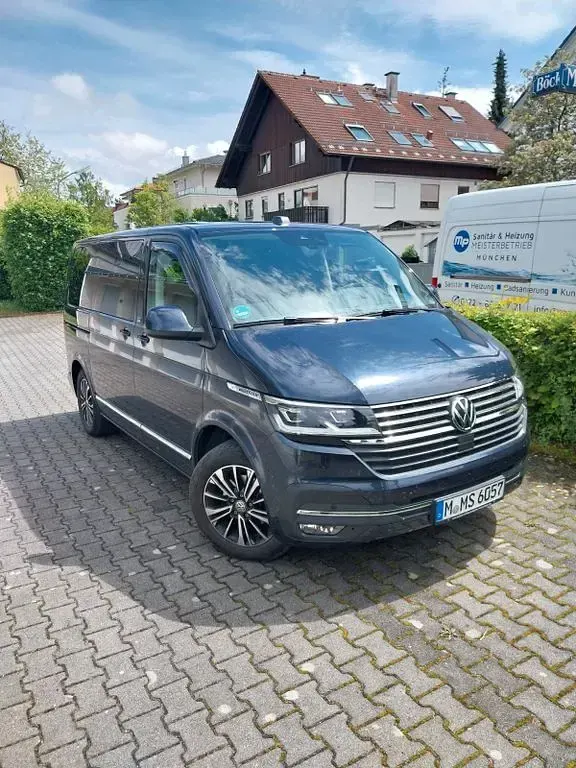 Brugt VW Multivan 150 HK (110 kW) 2022 Blå MPV