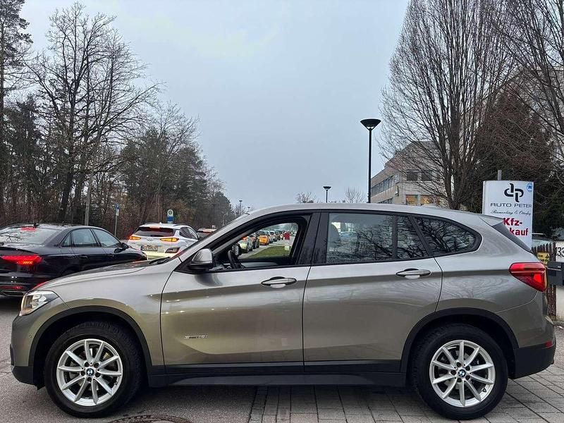Gebraucht BMW X1 Advantage 136 PS (100 kW) 2016 Platinsilber metallic SUV