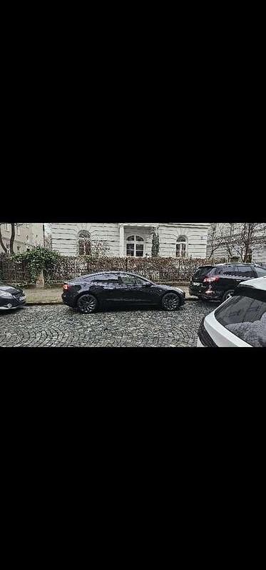 Gebraucht Tesla Model 3 152 kW (208 PS) 2019 Schwarz Limousine